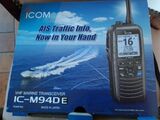 VHF portable ICOM IC-M94DE