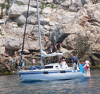 Falaises et reliefs vus du bateau