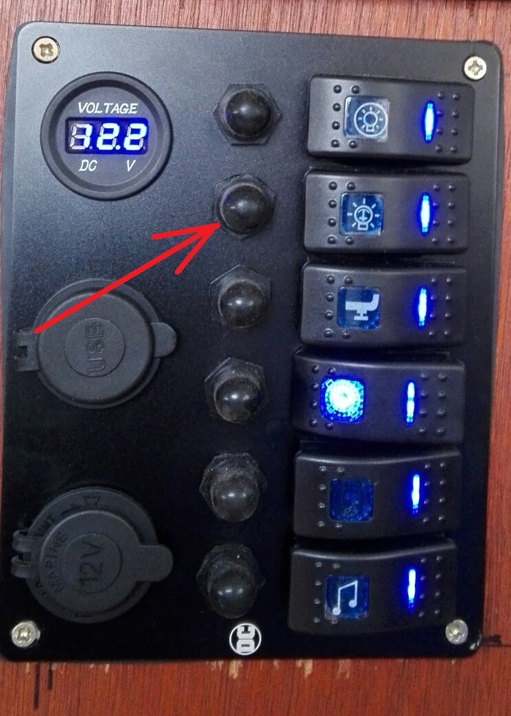 Disjoncteur de panneau d'interrupteur à bascule, voltmètre protégé