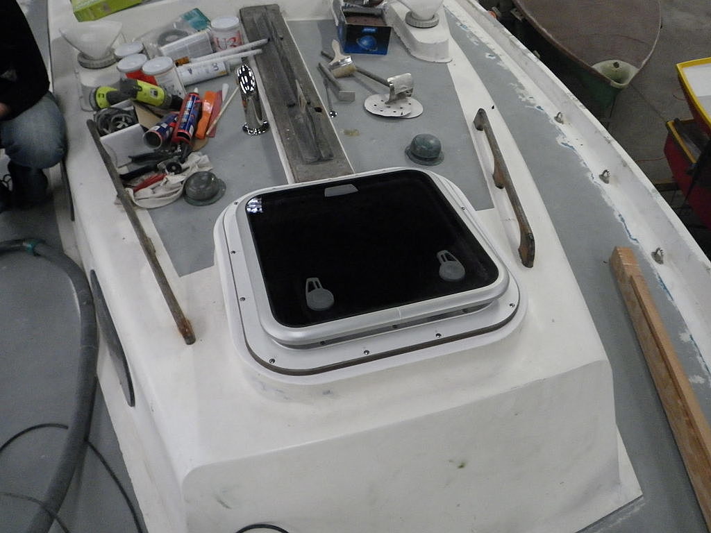 Tuto : Installer un passe câble étanche pour bateau 